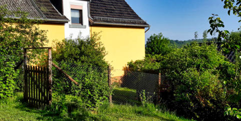 Ferienhaus Sonnebüsch - Urlaub mit Hund in Brangs Hundeparadies Eifel in Jünkerath